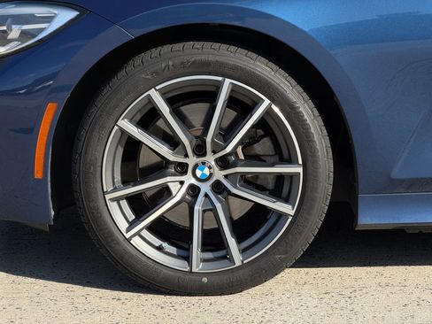 Used 2022 BMW 330i Sedan image 11