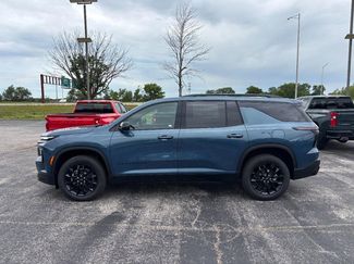 New 2026 Chevrolet Traverse LT w/ Midnight/Sport Edition FWD video 2