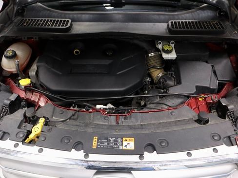 Certified 2017 Ford Escape SE image 17