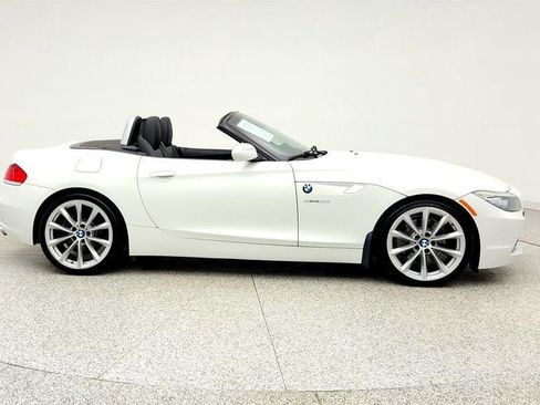 Used 2012 BMW Z4 sDrive35i RWD image 4