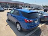 Used 2019 Chevrolet Equinox LS w/ LS Convenience Package image 6