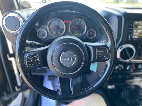 Used 2013 Jeep Wrangler Sahara w/ Dual Top Group AWD/4WD image 26