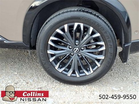 Certified 2024 Nissan Rogue Platinum image 4