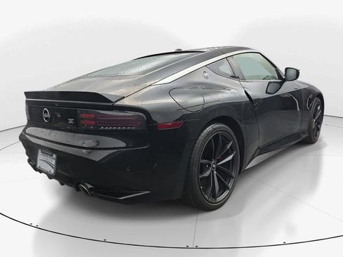 Used 2024 Nissan Z Performance w/ Floor Mat Package RWD image 9