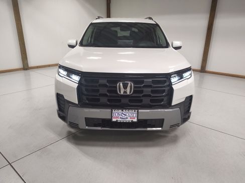New 2026 Honda Pilot EX-L image 3