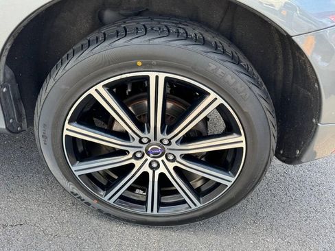 Used 2017 Volvo XC60 T6 Inscription w/ Preferred Option Package AWD/4WD image 7