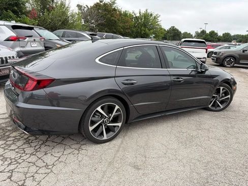 Used 2022 Hyundai Sonata SEL Plus w/ Cargo Package FWD image 4