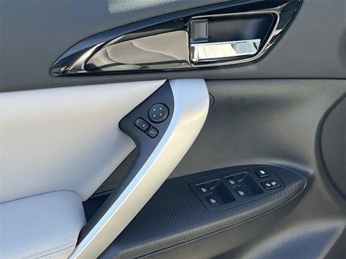 New 2026 Mitsubishi Eclipse Cross SEL image 12