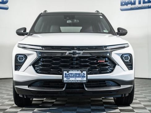 Used 2024 Chevrolet TrailBlazer RS image 2