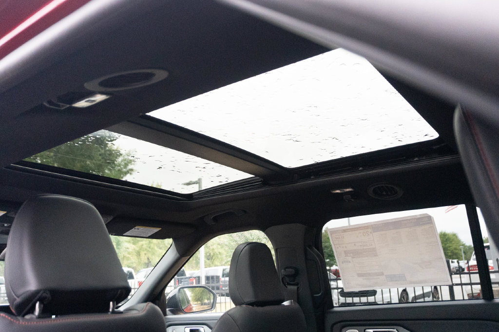 New 2027 Ford Explorer ST w/ Sun And Sound Package RWD image 25