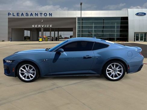 Certified 2025 Ford Mustang GT Premium RWD image 2