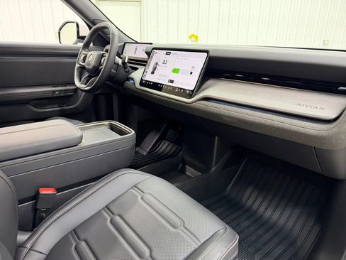 Used 2027 Rivian R2 Performance AWD/4WD image 14