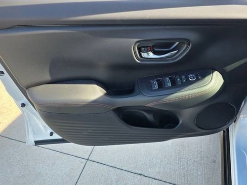 New 2026 Honda HR-V Sport image 22