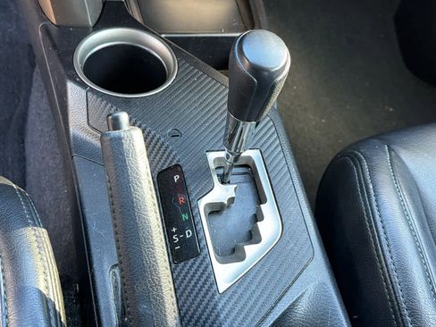 Used 2014 Toyota RAV4 XLE image 12