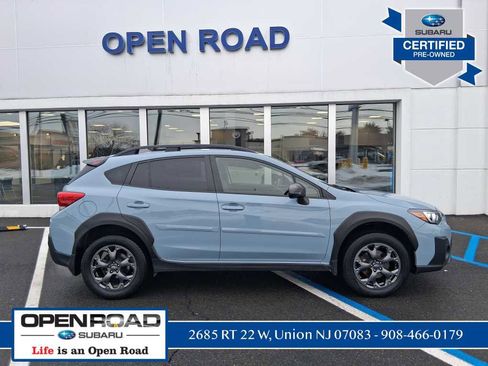 Used 2022 Subaru Crosstrek 2.5i Sport w/ Moonroof Package image 4