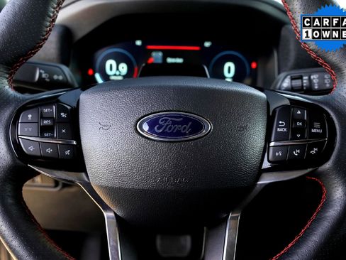 Used 2025 Ford Explorer ST-Line w/ ST-Line Street Pack image 15