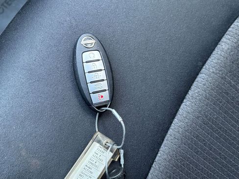 Used 2025 Nissan Altima 2.5 SV image 20