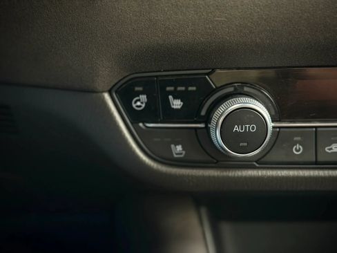 Used 2020 MAZDA MAZDA6 Signature FWD image 18