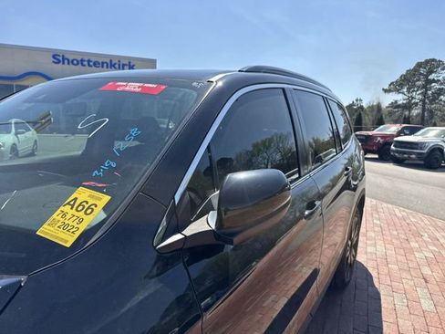 Certified 2022 Honda Pilot Special Edition image 5