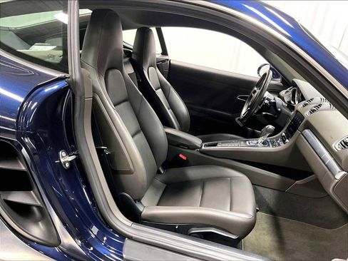 Used 2019 Porsche 718 Cayman image 27