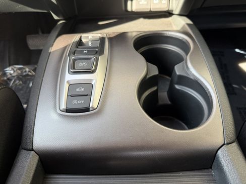 Used 2023 Honda Ridgeline Sport image 21