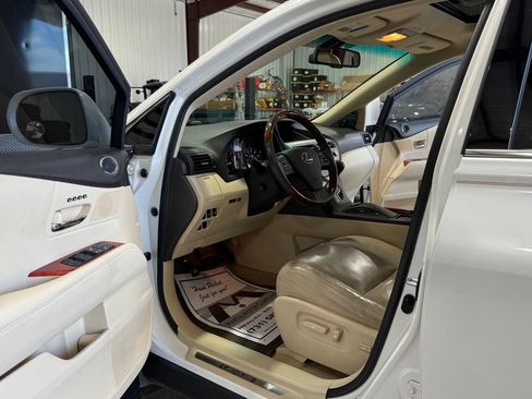 Used 2010 Lexus RX 350 2WD image 2