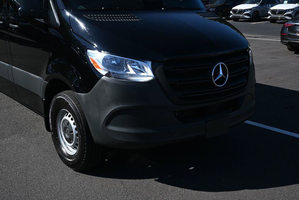 Used 2026 Mercedes-Benz Sprinter 2500 image 32