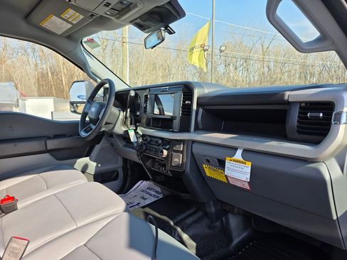 New 2026 Ford F450 XL w/ XL Chrome Package image 35