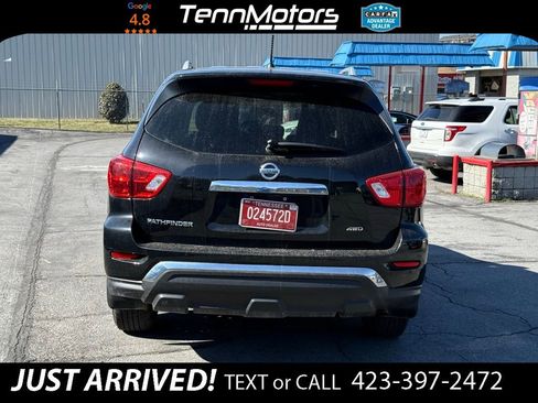 Used 2018 Nissan Pathfinder S image 6