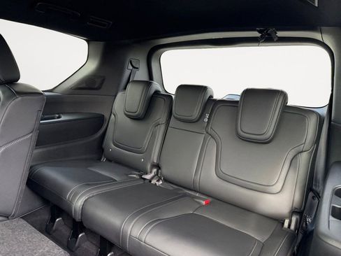 New 2026 Nissan Armada PRO-4X image 39