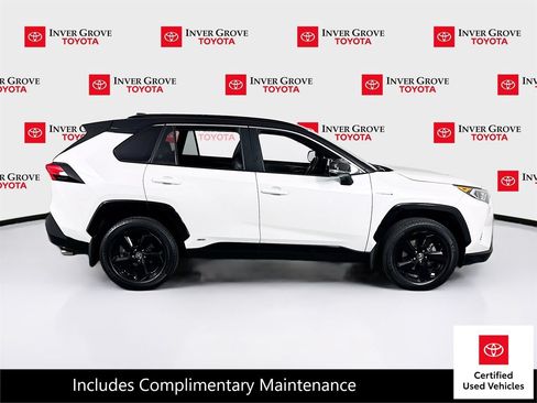 Certified 2020 Toyota RAV4 XSE w/ XSE Grade Weather Package AWD/4WD image 4