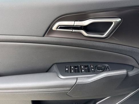 New 2026 Kia Sportage EX FWD image 12