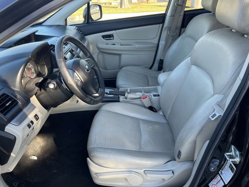 Used 2014 Subaru Crosstrek 2.0i Limited image 16