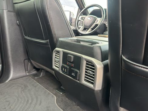 Used 2018 Ford F150 Platinum w/ Technology Package AWD/4WD image 16