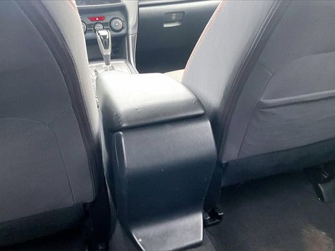 Used 2018 Subaru Crosstrek 2.0i Premium image 28