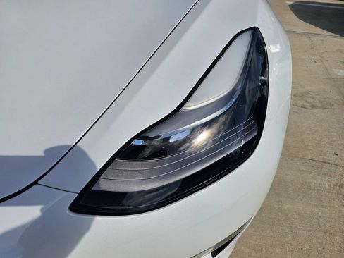 Used 2023 Tesla Model 3 Standard Range RWD image 6
