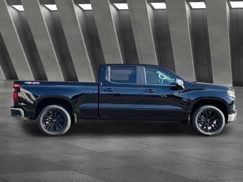 New 2026 Chevrolet Silverado 1500 LT w/ LPO, Dark Essentials Package AWD/4WD image 3