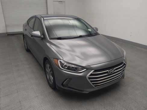 Used 2017 Hyundai Elantra SE w/ SE A/T Tech Package 03 FWD image 13