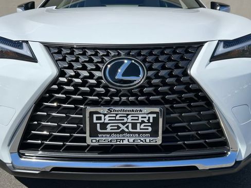 New 2026 Lexus UX 300h FWD image 4