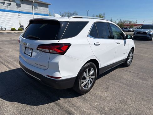 Used 2024 Chevrolet Equinox Premier image 5