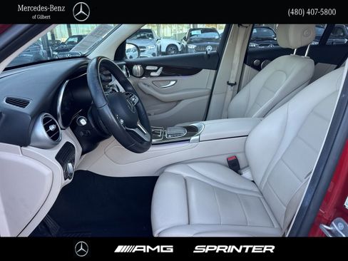 Certified 2021 Mercedes-Benz GLC 300 4MATIC w/ Premium Package image 9