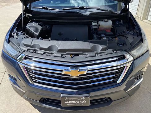 Used 2023 Chevrolet Traverse LT w/ LPO, Floor Liner Package AWD/4WD image 27