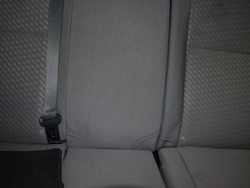 Used 2021 Toyota Tacoma SR image 18