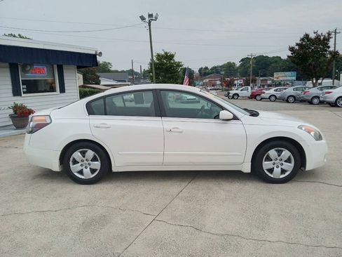 Used 2007 Nissan Altima 2.5 S FWD image 4