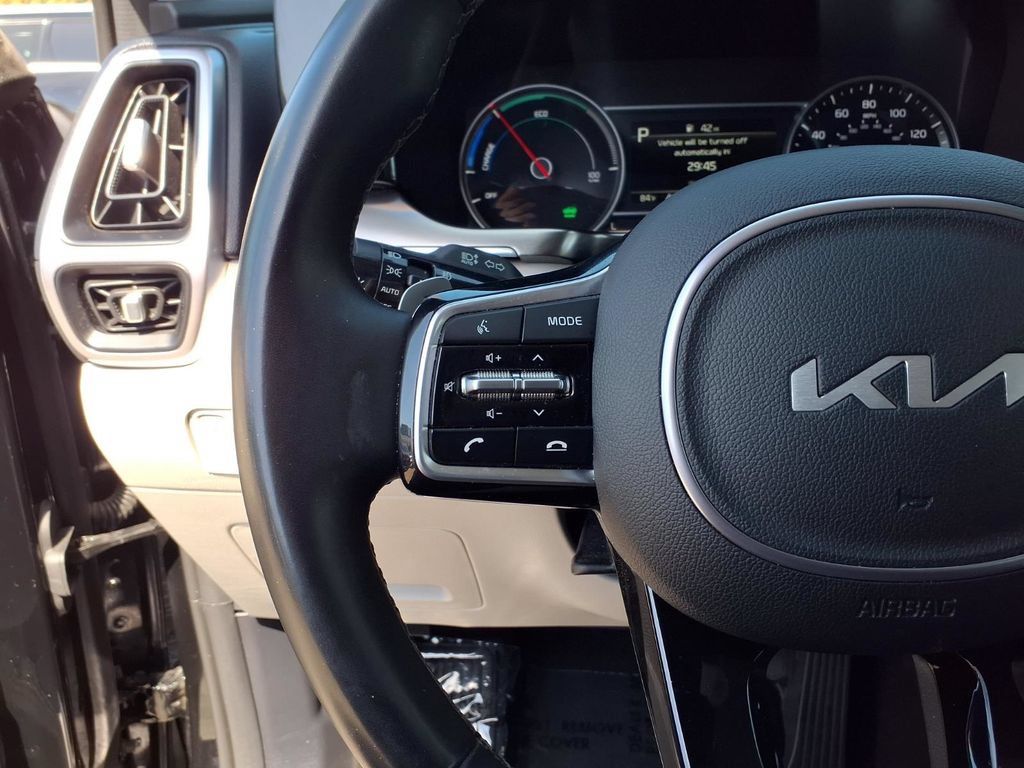 Certified 2023 Kia Sorento EX FWD image 14