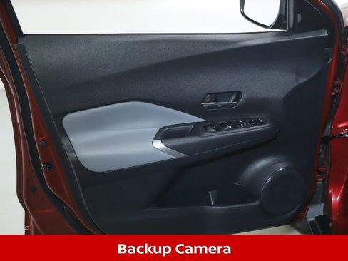 Certified 2023 Nissan Kicks SR w/ SR Premium Package FWD image 17