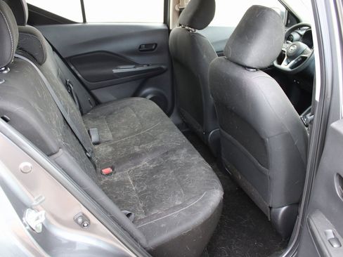 Used 2021 Nissan Kicks S image 15