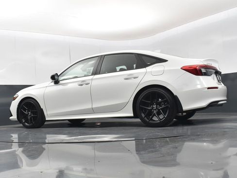 Used 2024 Honda Civic Sport image 35