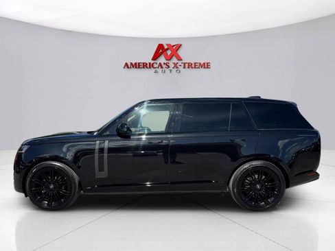 Used 2025 Land Rover Range Rover Long Wheelbase SE AWD/4WD image 2
