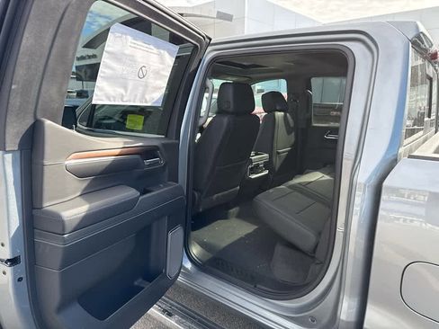 New 2026 GMC Sierra 1500 Denali w/ Denali Reserve Package image 12